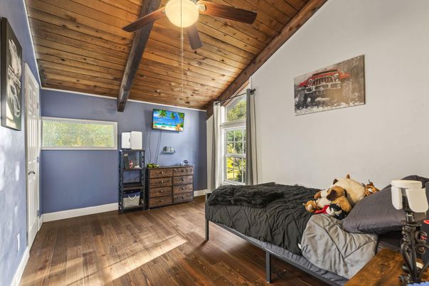 Bedroom, Interior, Wooden Ceilings, Wood Texture Flooring