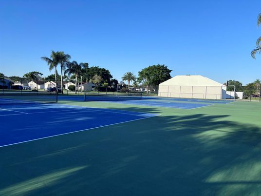 Exterior, Tennis Courts