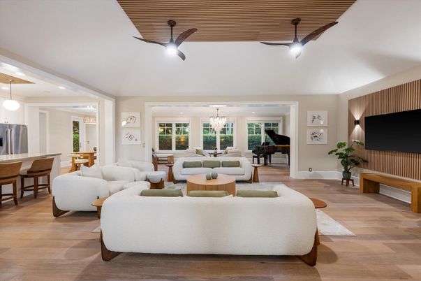 Chandelier, Dining room, Interior, Living room, Pendant Lights, Piano, Recessed Lighting, Wood Texture Flooring