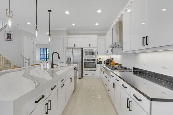 Interior, Kitchen, Pendant Lights, Recessed Lighting, Stainless Steel Appliances