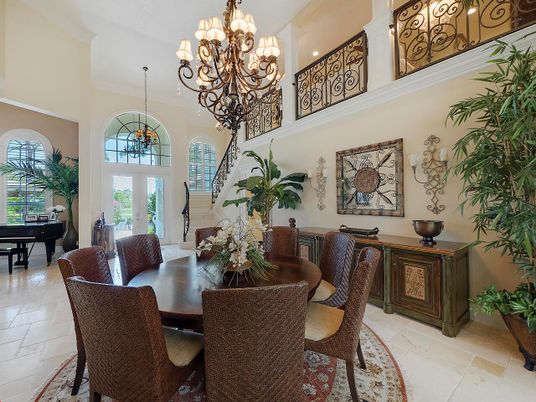 Chandelier, Dining room, Interior, Piano