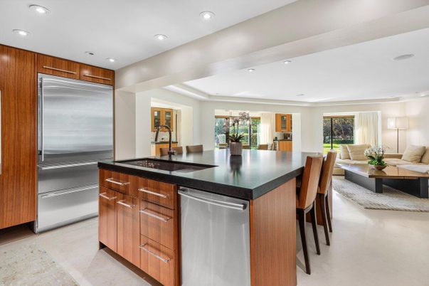 Dining room, Interior, Kitchen, Living room, Recessed Lighting, Stainless Steel Appliances