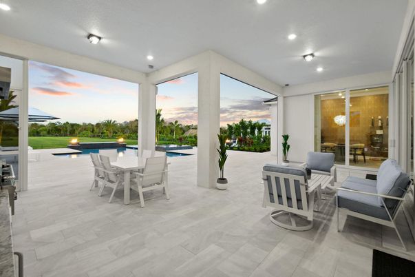 Interior, Pool, Recessed Lighting