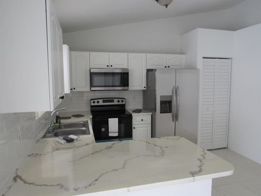 Interior, Kitchen, Stainless Steel Appliances