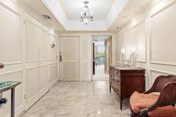 Chandelier, Interior, Marble, Recessed Lighting