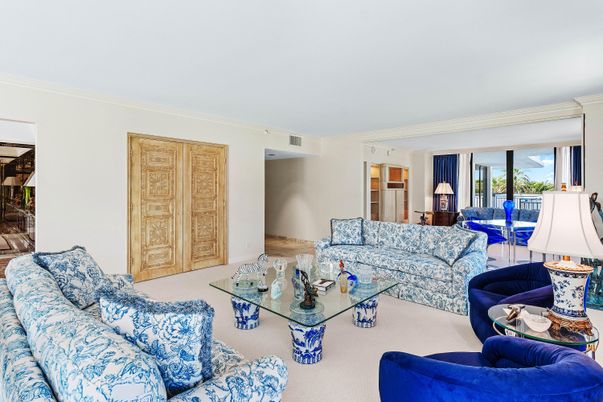 Interior, Living room