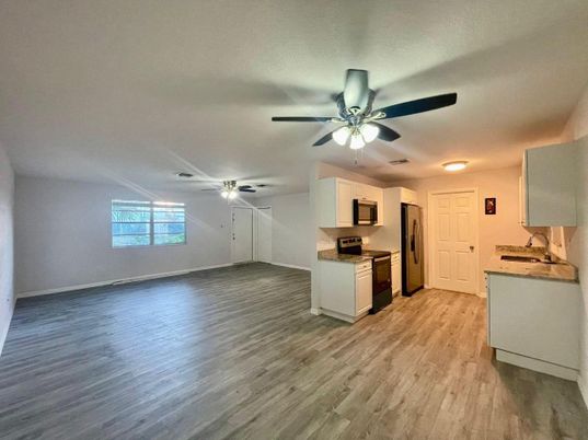 Empty room, Interior, Kitchen, Wood Texture Flooring
