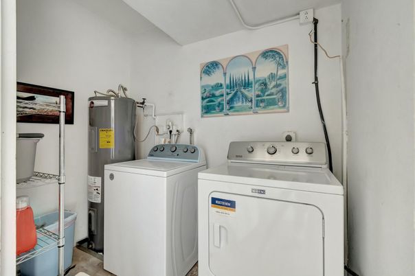 Interior, Utility Closets, Washer