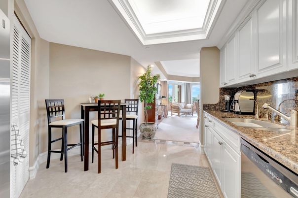 Dining room, Interior, Kitchen