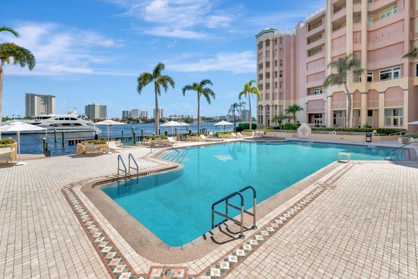Exterior, Pool, Water
