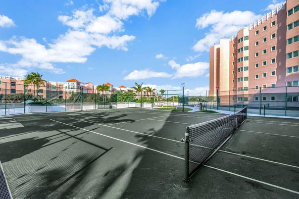 Exterior, Tennis Courts