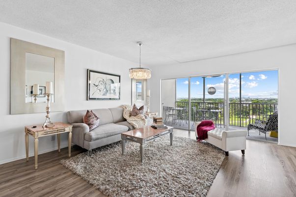 Chandelier, Interior, Living room, Wood Texture Flooring