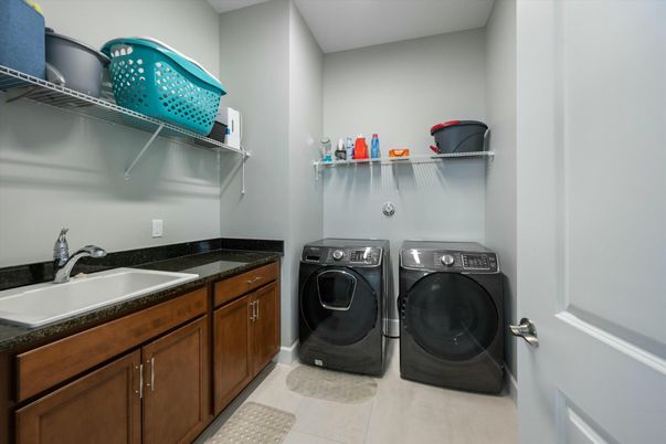Interior, Washer