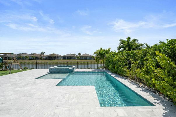Exterior, Pool, Water