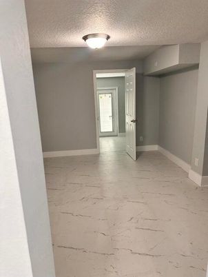 Empty room, Interior, Marble
