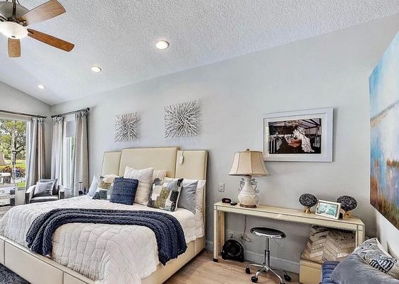 Bedroom, Interior, Recessed Lighting, Wood Texture Flooring