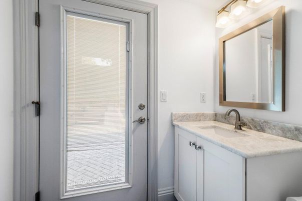 Bathroom, Interior