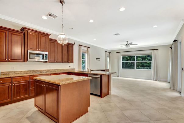 Interior, Kitchen, Pendant Lights, Recessed Lighting