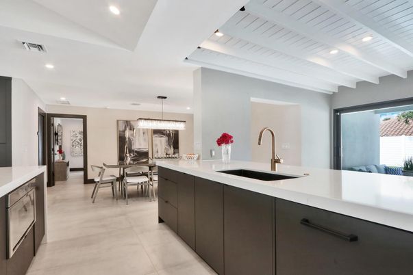 Dining room, Interior, Kitchen, Pendant Lights, Recessed Lighting