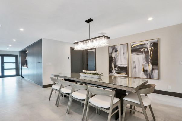 Chandelier, Dining room, Interior, Recessed Lighting