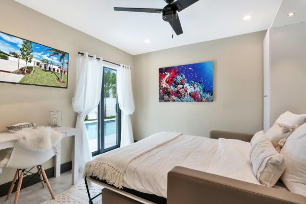 Bedroom, Home Office, Interior, Recessed Lighting