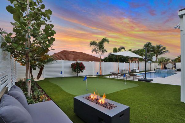 Backyard, Exterior, Pool