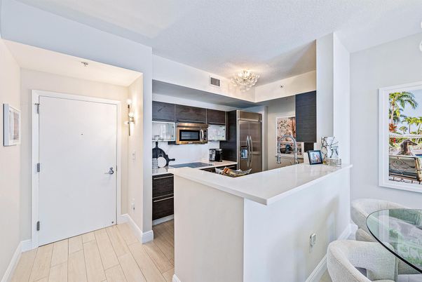 Chandelier, Interior, Kitchen, Stainless Steel Appliances, Wood Texture Flooring