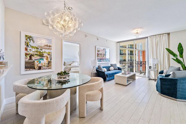 Chandelier, Dining room, Interior, Living room, Wood Texture Flooring