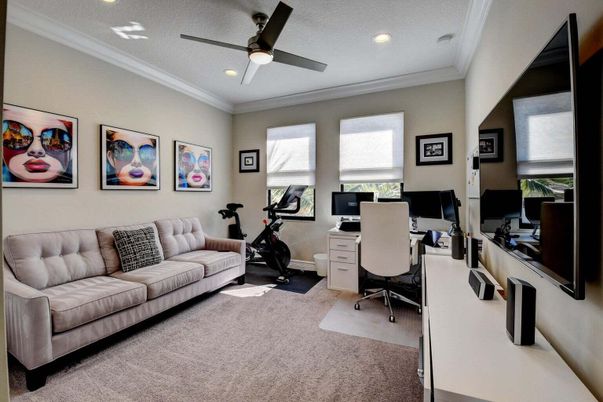 Fitness Equipment, Home Office, Interior, Recessed Lighting