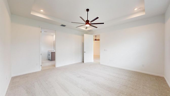 Empty room, Interior, Recessed Lighting