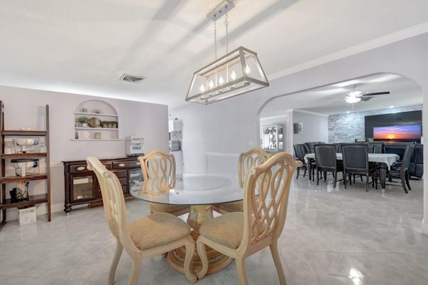 Dining room, Interior, Pendant Lights