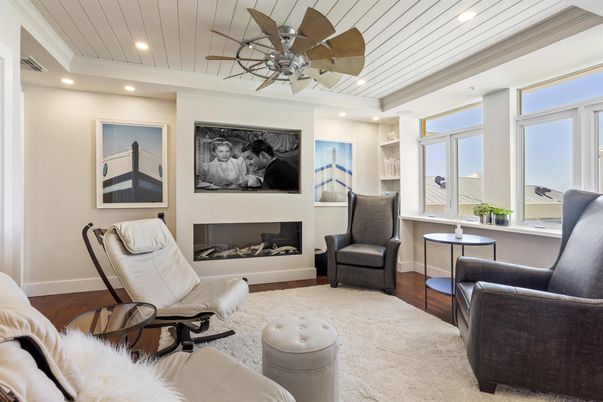 Chandelier, Interior, Kitchen, Recessed Lighting, Stainless Steel Appliances, Wood Texture Flooring
