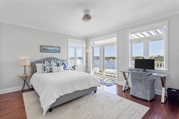 Bedroom, Home Office, Interior, Wood Texture Flooring