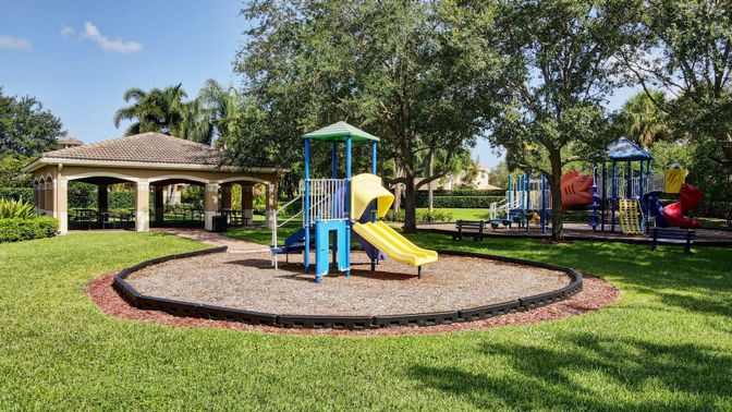 Backyard, Exterior, Playground