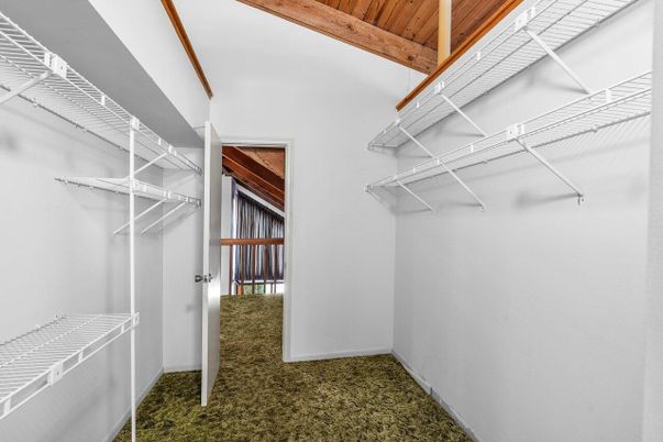 Interior, Walk-in Closets, Wooden Beams