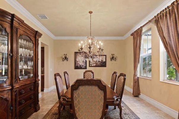 Chandelier, Dining room, Interior
