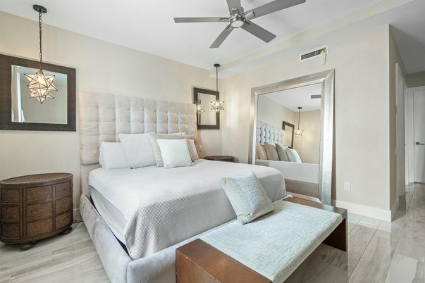 Bedroom, Interior, Pendant Lights, Wood Texture Flooring