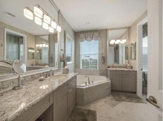 Bathroom, Dual Sink Vanities, Interior, Recessed Lighting