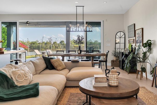 Dining room, Interior, Living room, Pendant Lights, Recessed Lighting
