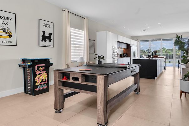 Game Room, Interior, Kitchen, Recessed Lighting