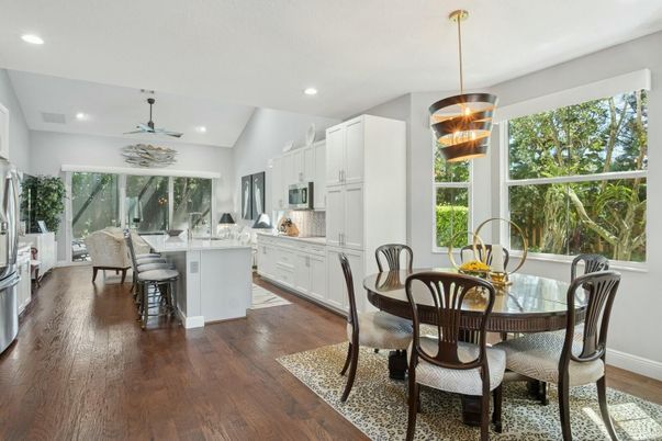 Dining room, Interior, Kitchen, Pendant Lights, Recessed Lighting, Wood Texture Flooring