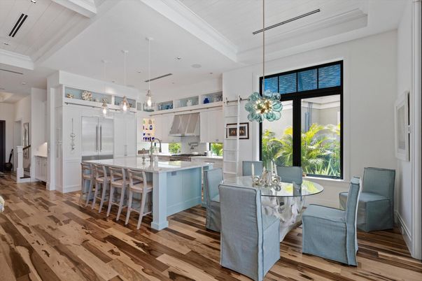 Dining room, Interior, Kitchen, Pendant Lights, Recessed Lighting, Wood Texture Flooring