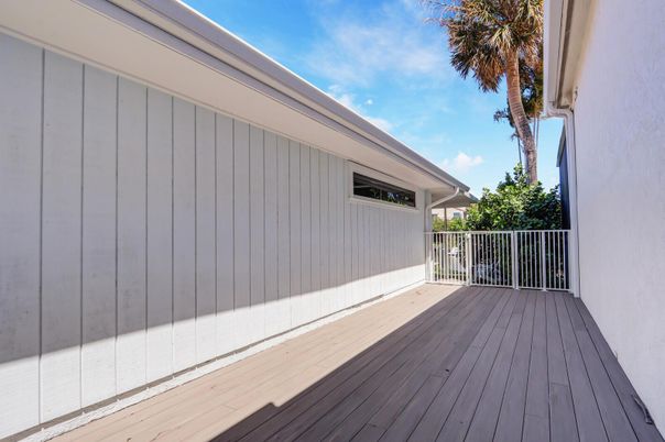 Exterior, Wood Texture Flooring