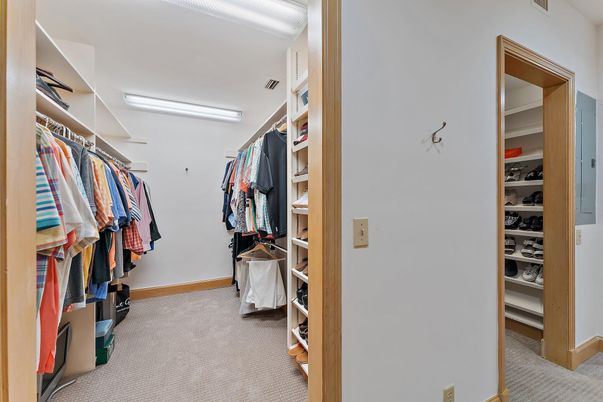 Interior, Walk-in Closets
