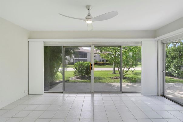 Empty room, Interior, Sun Room