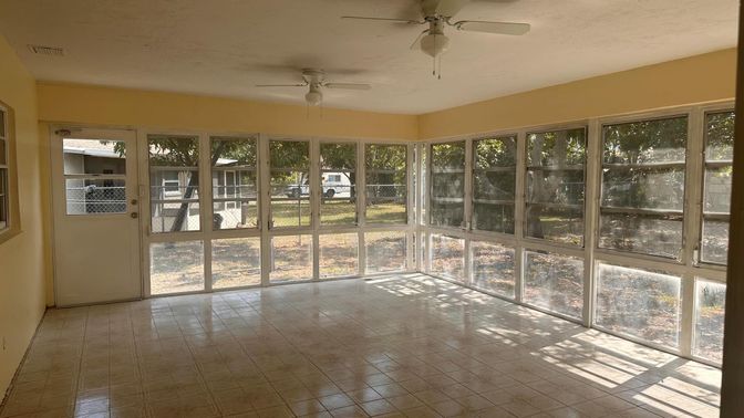 Empty room, Interior, Sun Room
