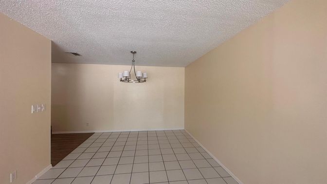 Chandelier, Empty room, Interior, Wood Texture Flooring