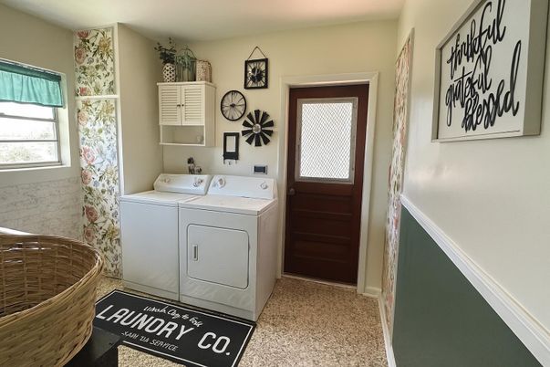 Interior, Utility Closets, Washer