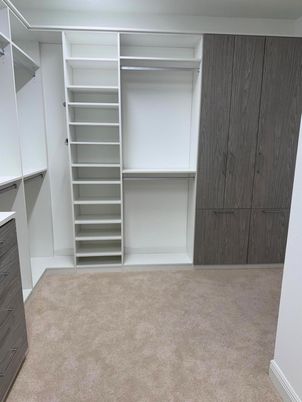 Interior, Walk-in Closets