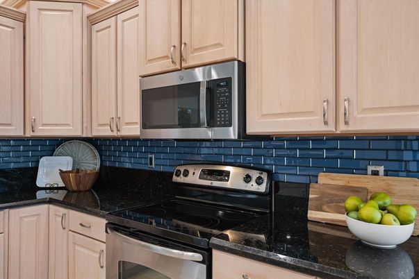 Interior, Kitchen, Stainless Steel Appliances